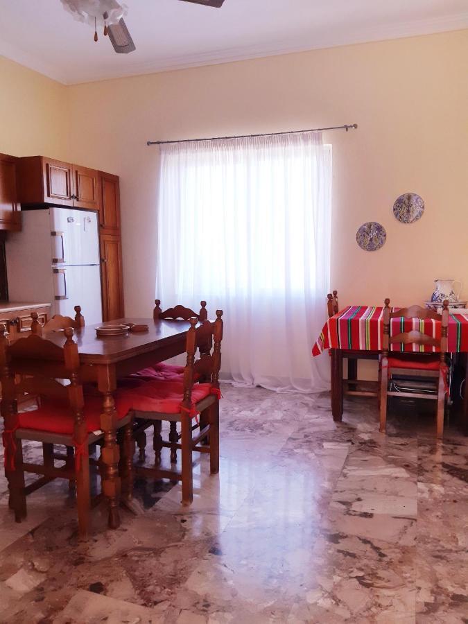 Вілла Sunny House Vathi  Екстер'єр фото